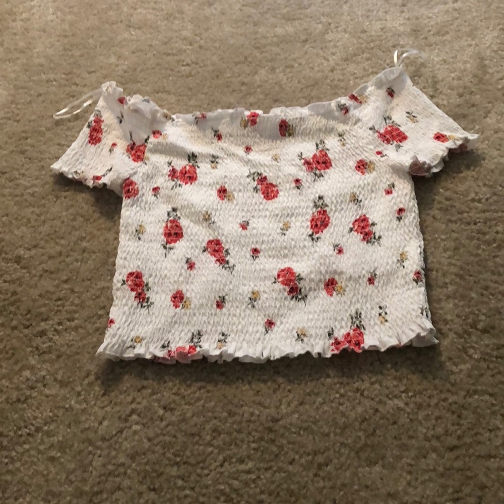 Floral stretchy crop top